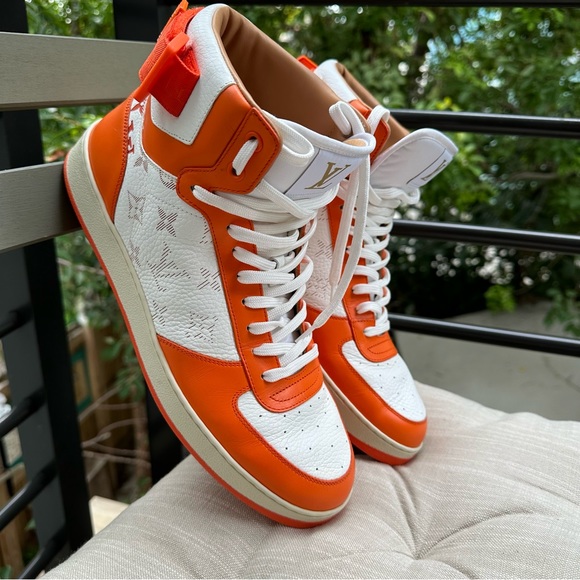 RARE Authentic Louis Vuitton Sneakers - Picture 5 of 7